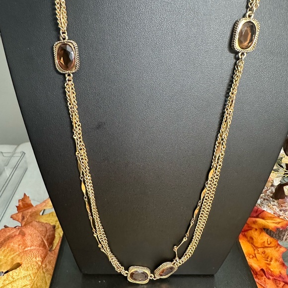 Vintage, Sarah Coventry, Golden embers, three strand, gold tone, chain, stunning - Picture 4 of 14